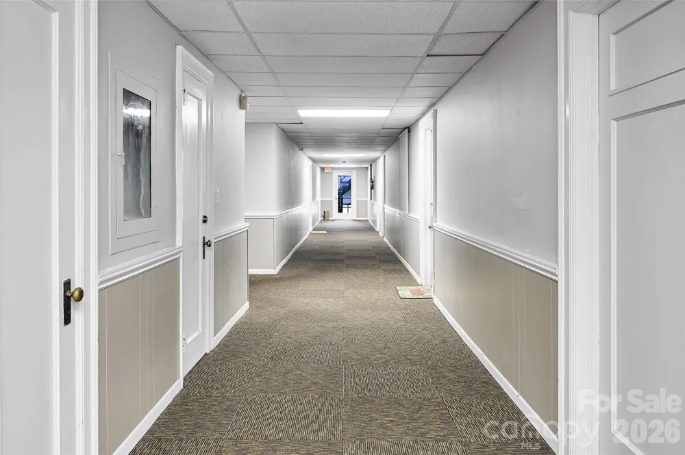 538 Main Street #305-#308 Hendersonville, NC 28792