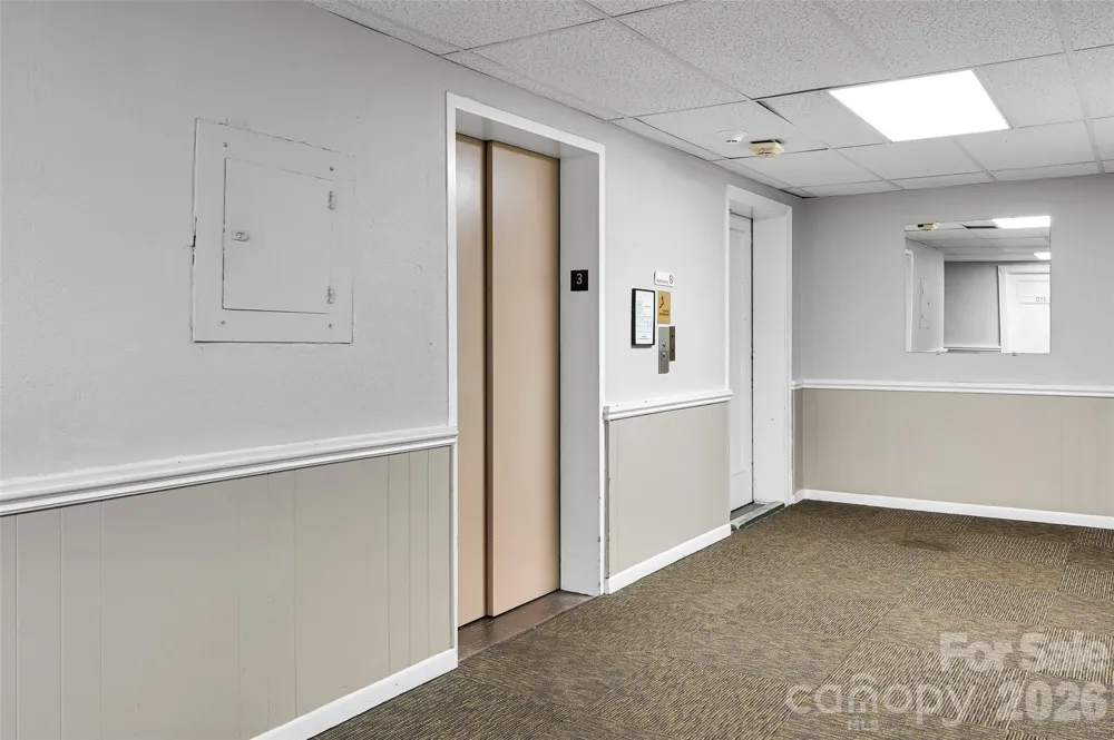 538 Main Street #305-#308 Hendersonville, NC 28792