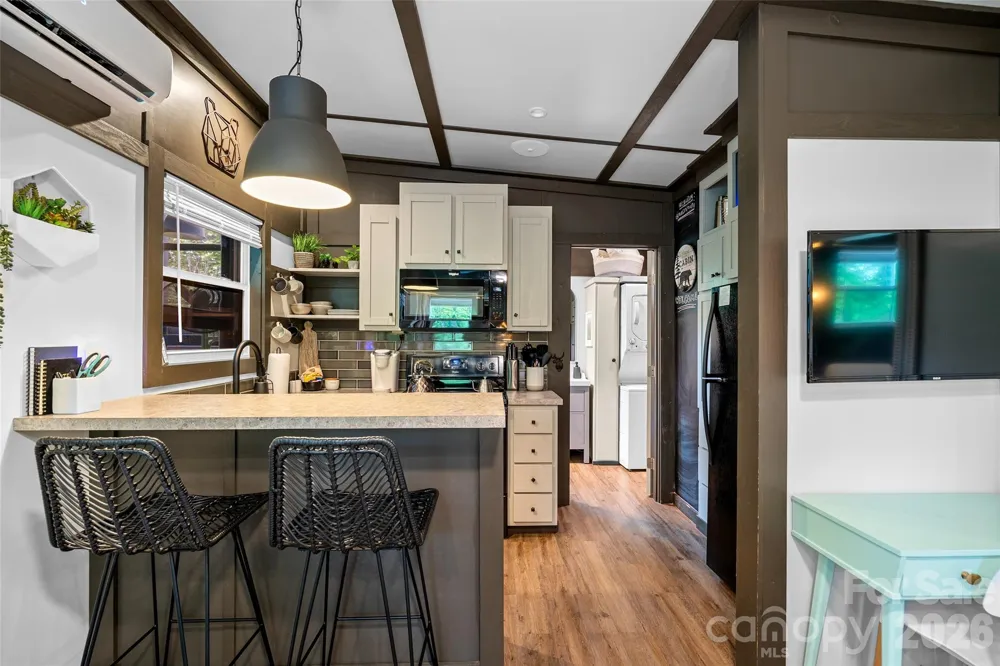 787 Ridge Road Marion, NC 28752