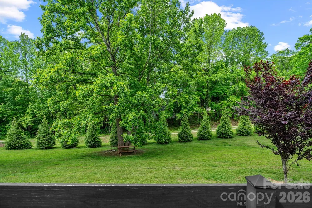 787 Ridge Road Marion, NC 28752