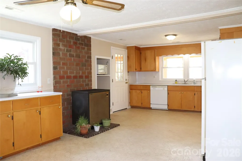 4543 Horseshoe Bend Road Hudson, NC 28638