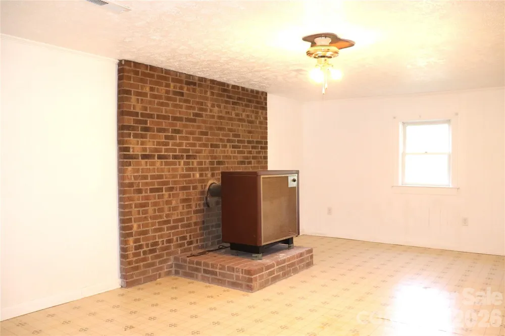 4543 Horseshoe Bend Road Hudson, NC 28638