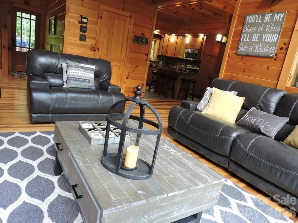 103 Chucks Lane Bakersville, NC 28705