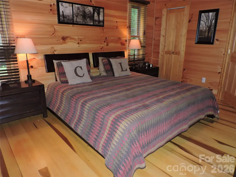 103 Chucks Lane Bakersville, NC 28705