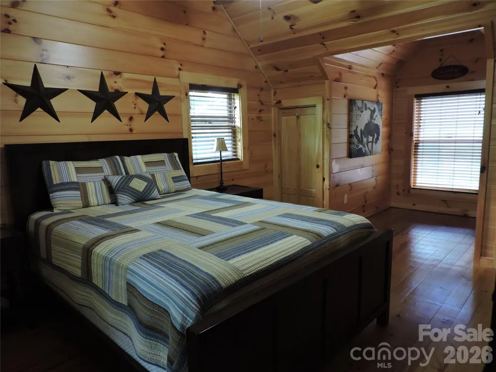 103 Chucks Lane Bakersville, NC 28705