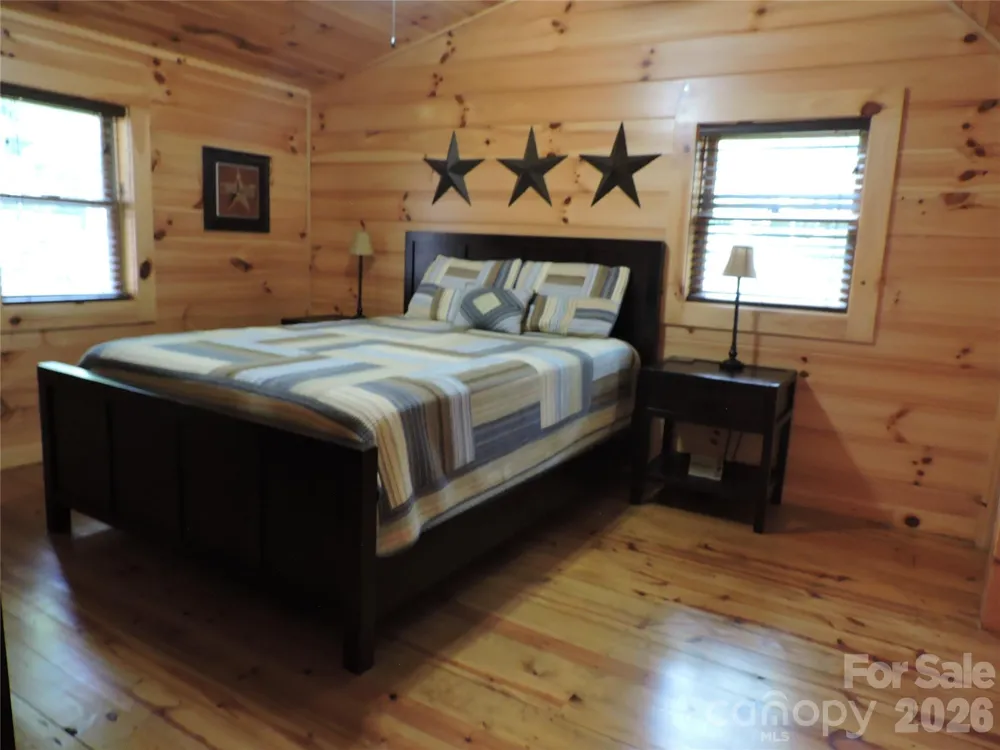 103 Chucks Lane Bakersville, NC 28705