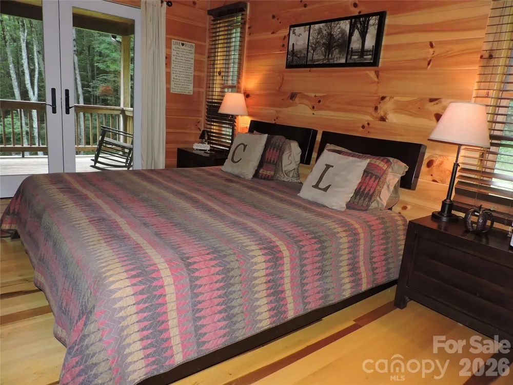 103 Chucks Lane Bakersville, NC 28705