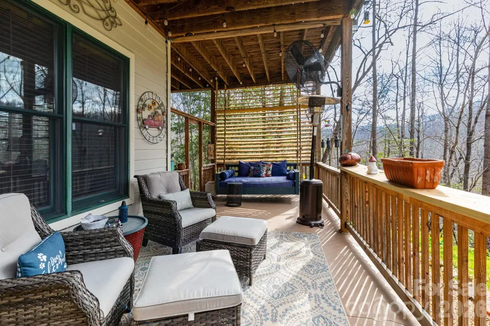 75 mypie Drive Sylva, NC 28779