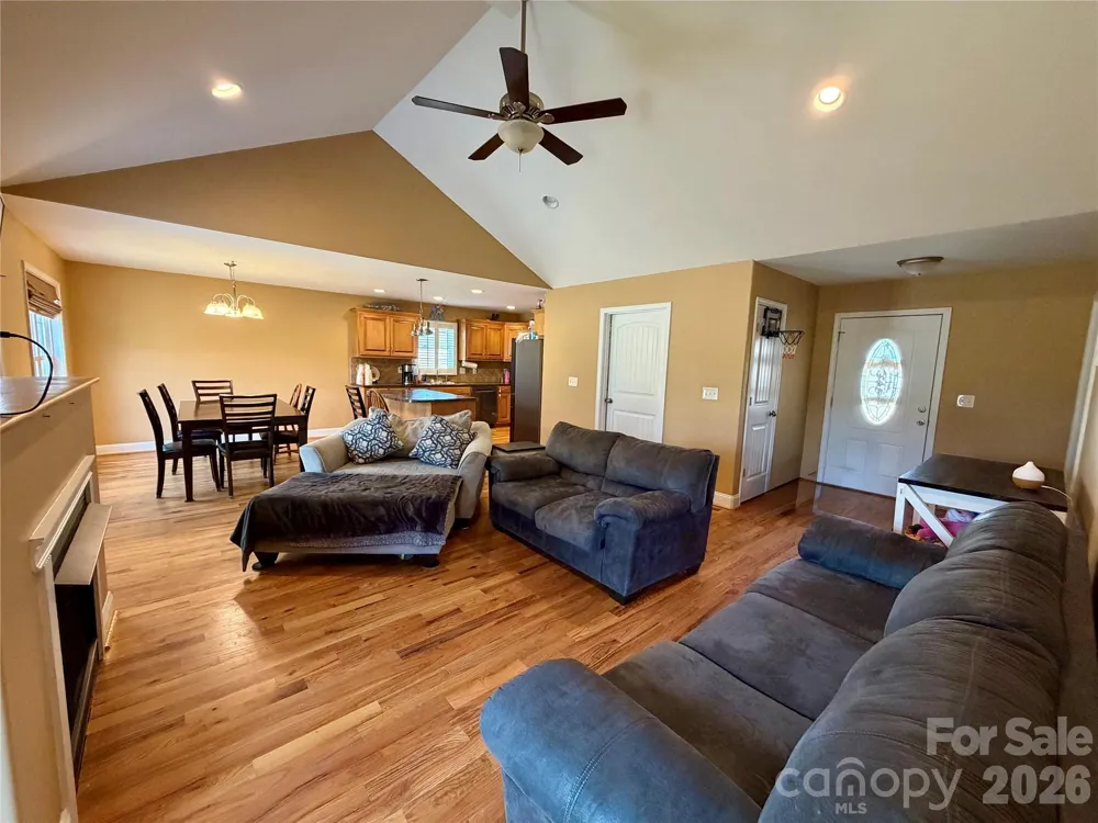510 E Carpenter Street Maiden, NC 28650