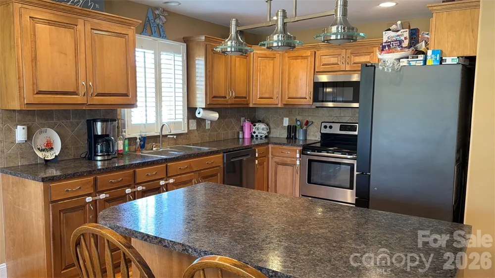 510 E Carpenter Street Maiden, NC 28650