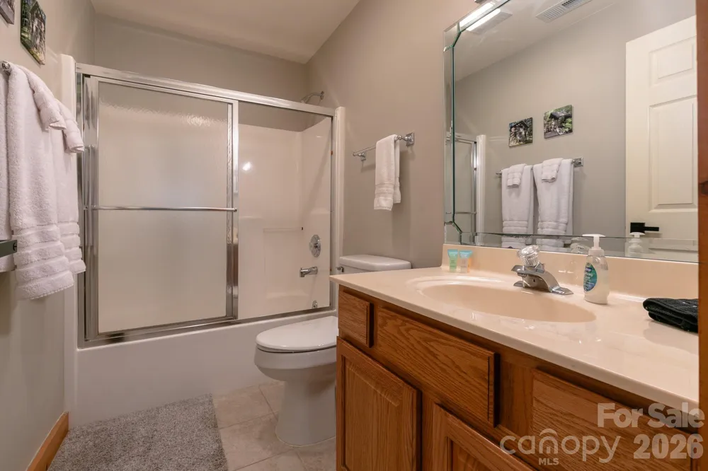 10 Stoney Falls Loop #4/203 Burnsville, NC 28714