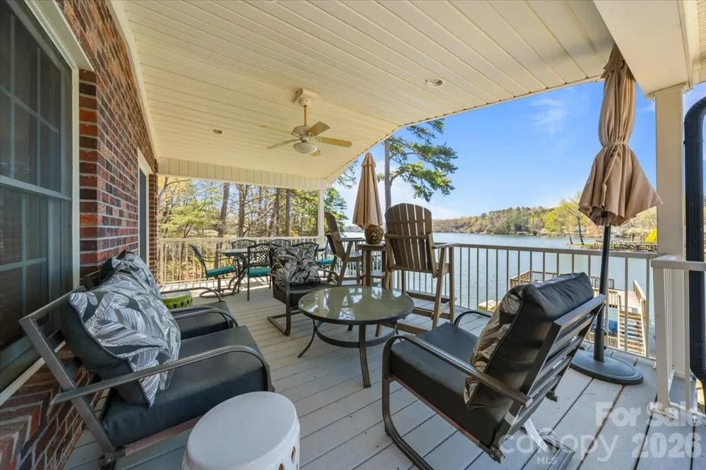 704 Shoreline Drive New London, NC 28127