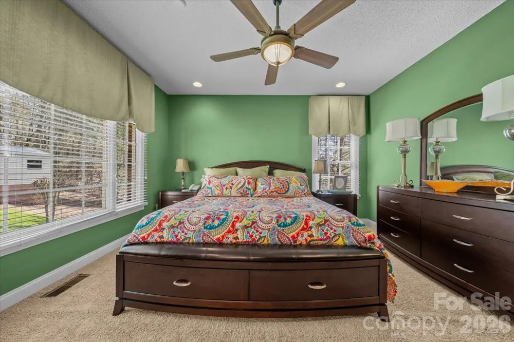 704 Shoreline Drive New London, NC 28127