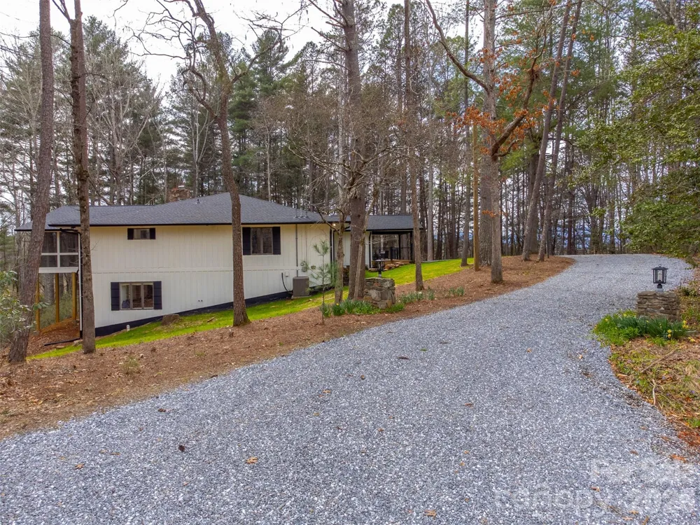 323 Mashburn Branch Road Franklin, NC 28734