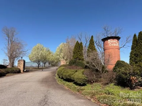 659 Bent Creek Drive #35