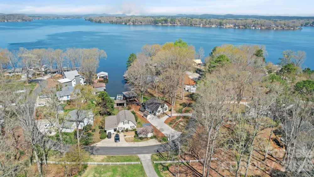 10773 Willow Oak Road Norwood, NC 28128