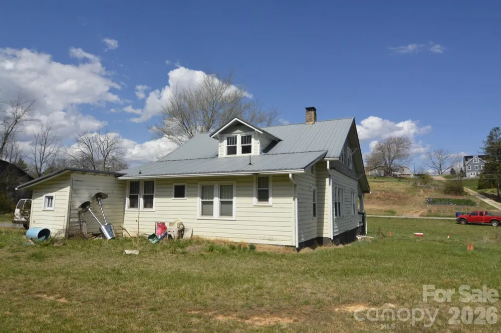 2710 New Leicester Highway Leicester, NC 28748