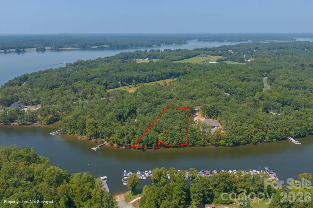 1047 Starboard Reach Drive #36 Lexington, NC 27292