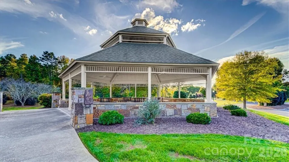 1047 Starboard Reach Drive #36 Lexington, NC 27292