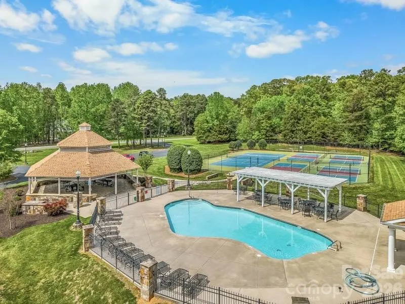 1047 Starboard Reach Drive #36 Lexington, NC 27292