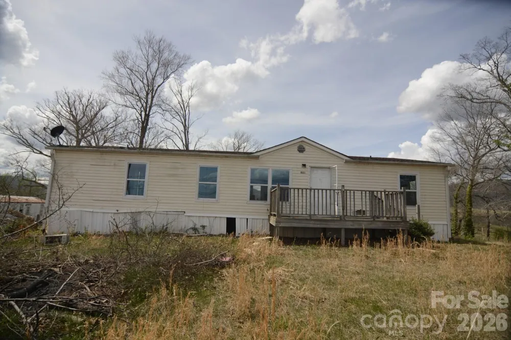 537 Old Newfound Road Leicester, NC 28748