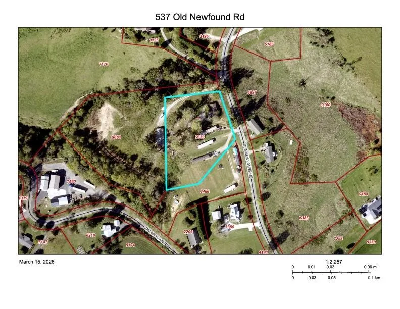 537 Old Newfound Road Leicester, NC 28748