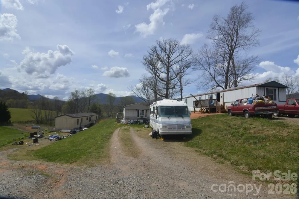 537 Old Newfound Road Leicester, NC 28748