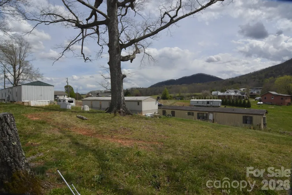 537 Old Newfound Road Leicester, NC 28748