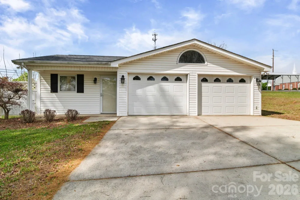 164 New York Avenue Peachland, NC 28133