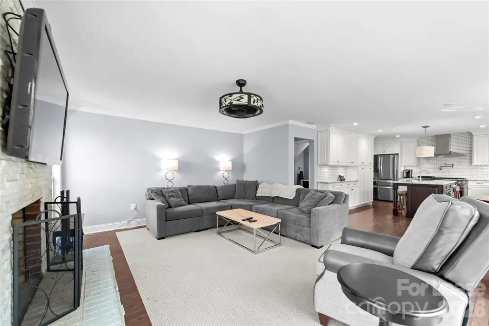 19314 Yachtman Drive Cornelius, NC 28031