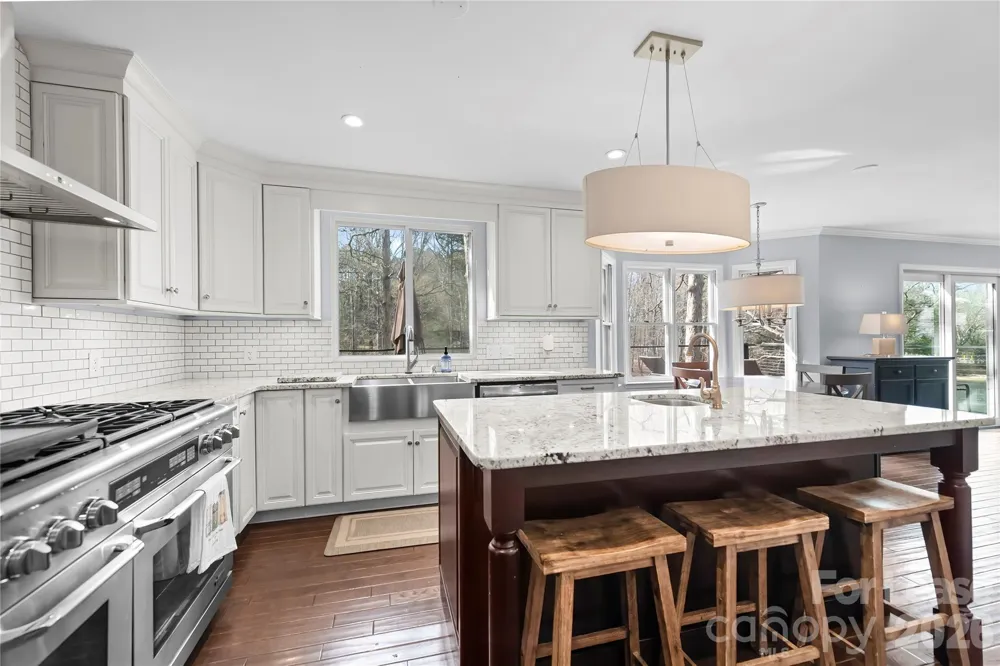 19314 Yachtman Drive Cornelius, NC 28031