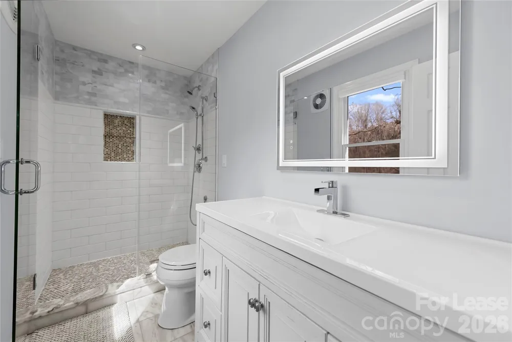 19314 Yachtman Drive Cornelius, NC 28031