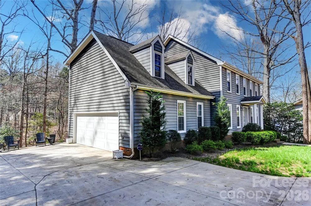 19314 Yachtman Drive Cornelius, NC 28031
