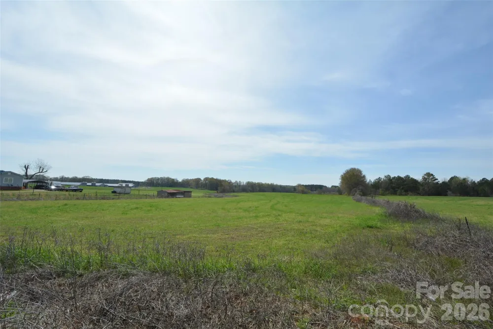 2431 McCraw Road Mooresboro, NC 28114