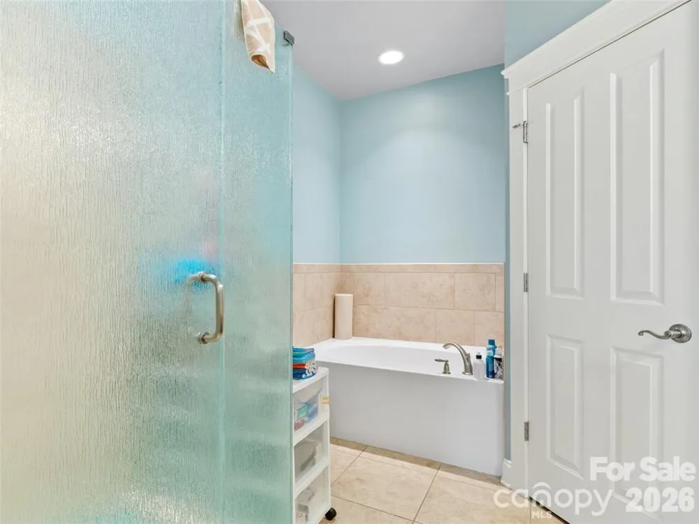 22 S Kaufman Stone Way Biltmore Lake, NC 28715