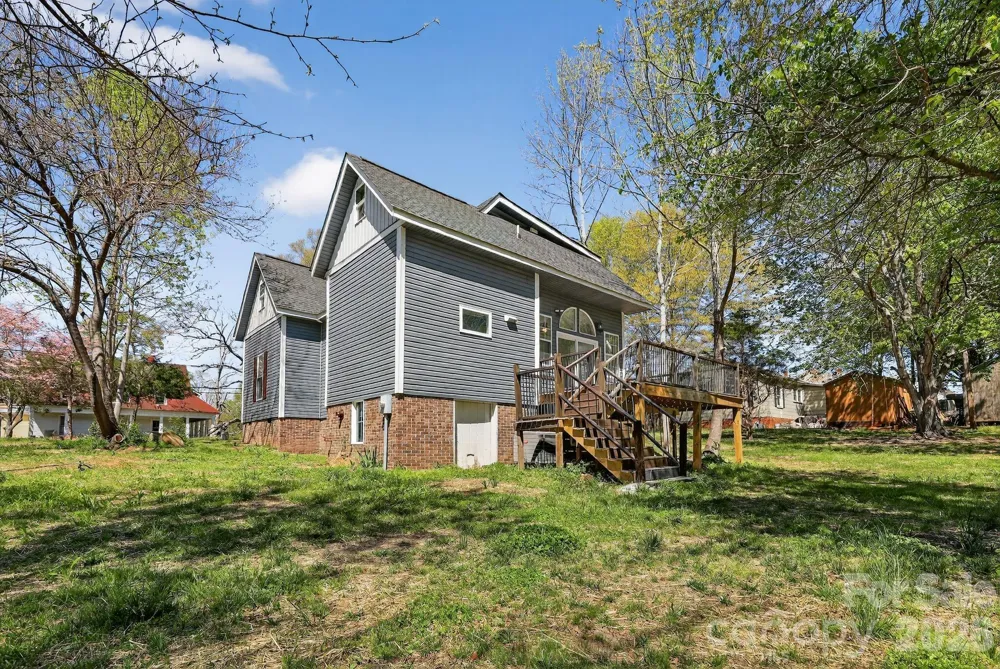 344 Main Street Mooresboro, NC 28114