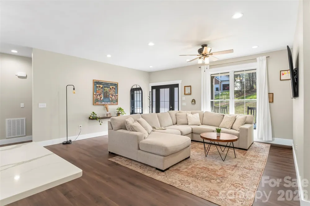 126 Doe Path Circle Hudson, NC 28638