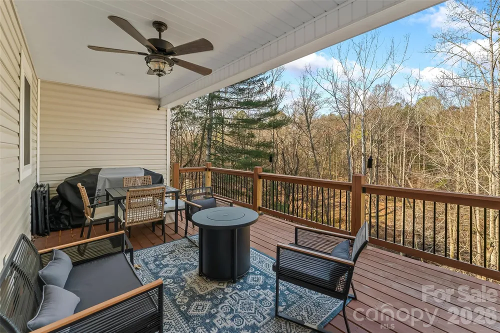 126 Doe Path Circle Hudson, NC 28638