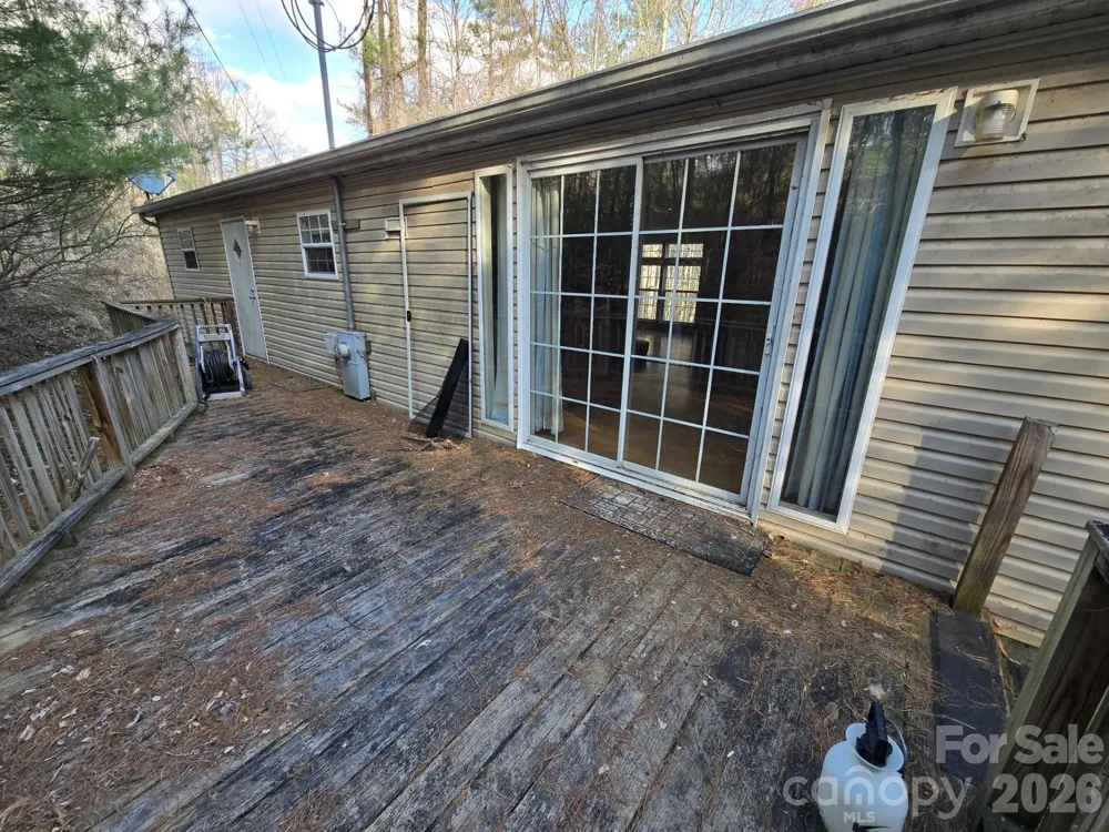 6 Woodland Street Spruce Pine, NC 28777