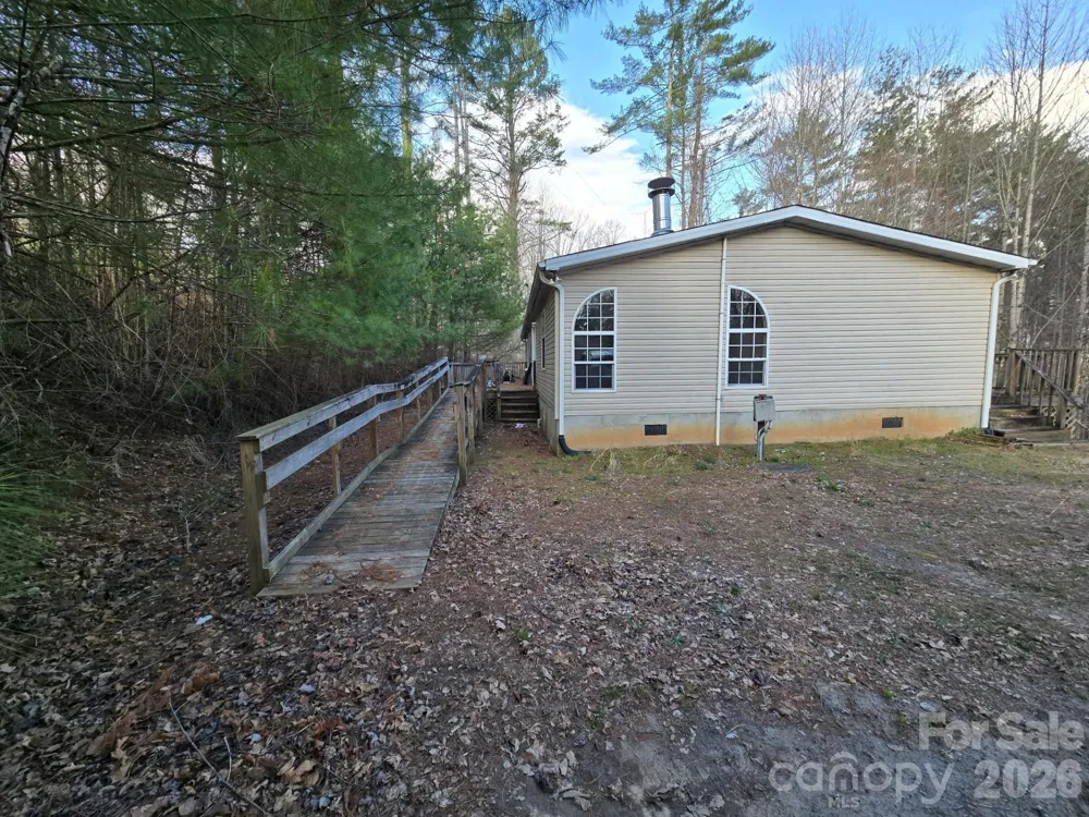 6 Woodland Street Spruce Pine, NC 28777