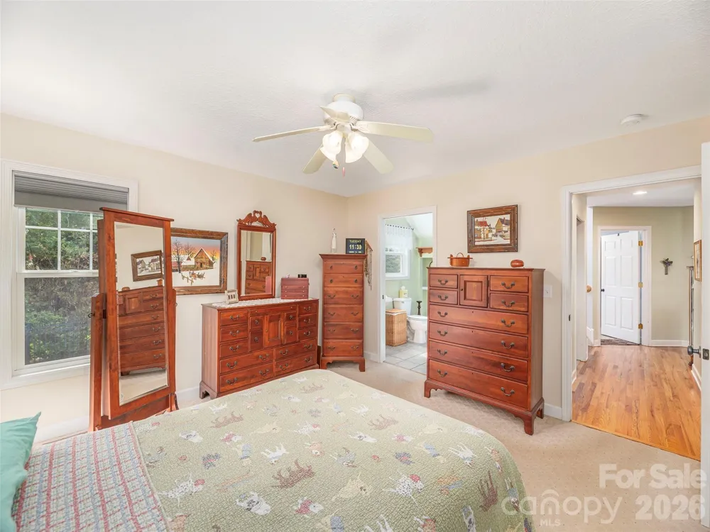 22 Cottage Loop Waynesville, NC 28785