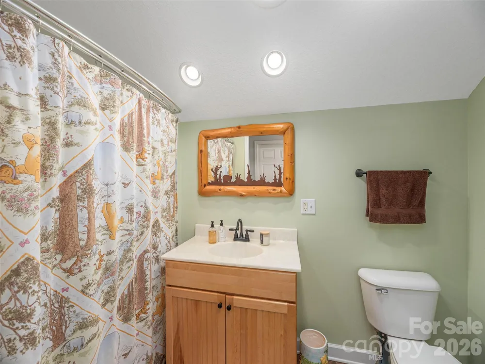 22 Cottage Loop Waynesville, NC 28785
