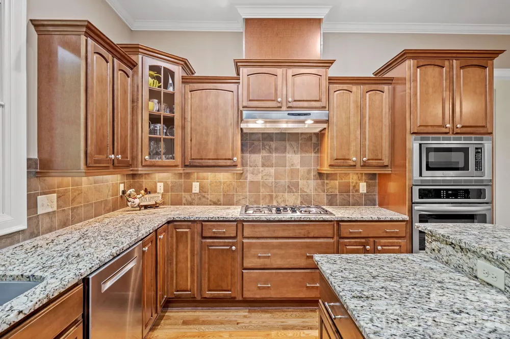 25 E Owl Creek Lane Fairview, NC 28730