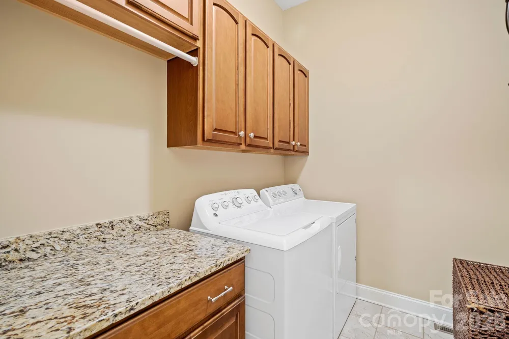 25 E Owl Creek Lane Fairview, NC 28730