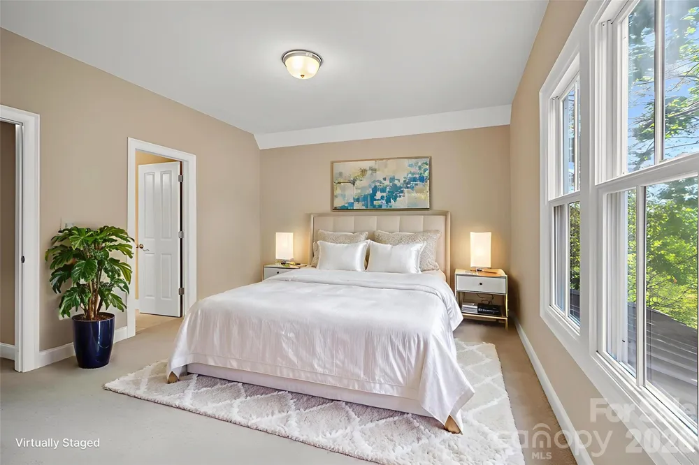 25 E Owl Creek Lane Fairview, NC 28730