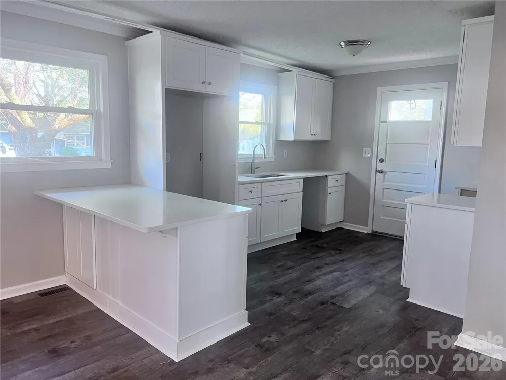 400 Chatham Avenue Gaffney, SC 29340