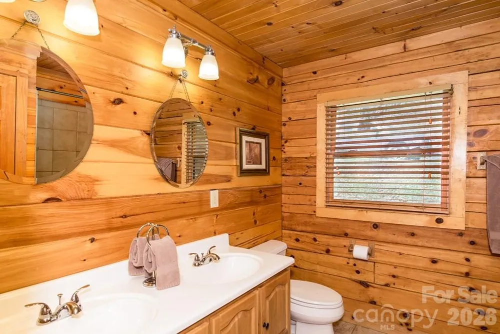 675 Forest Valley Road Sylva, NC 28779