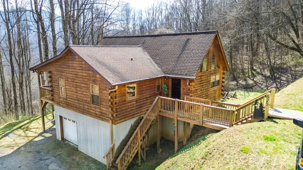 675 Forest Valley Road Sylva, NC 28779
