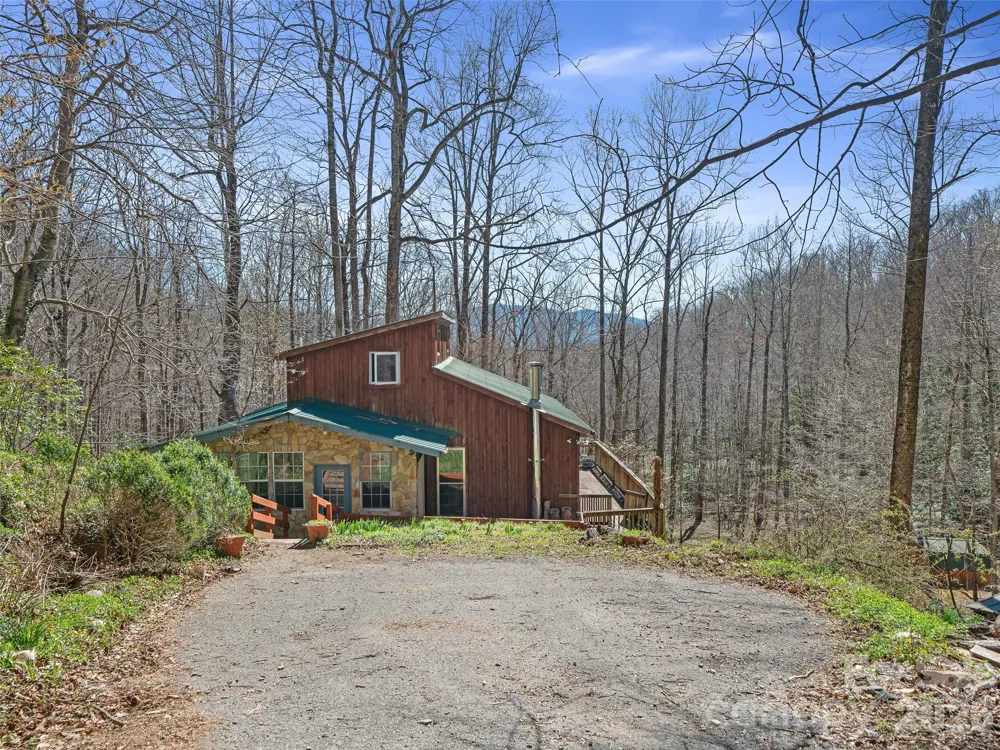 966 Waites Hollifield Road Marion, NC 28752
