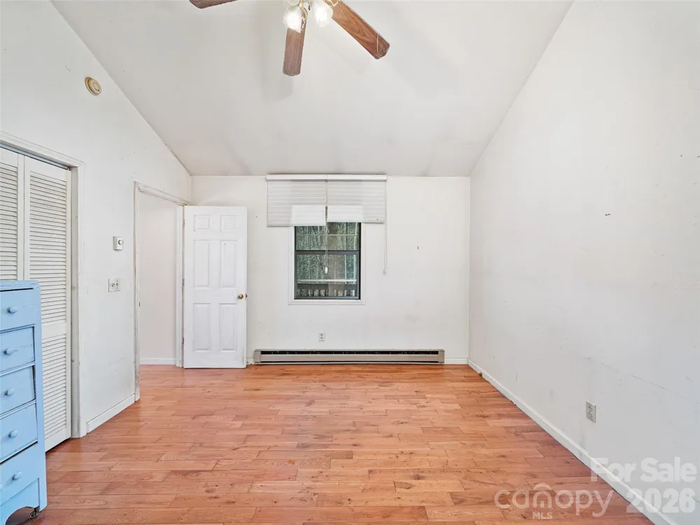 966 Waites Hollifield Road Marion, NC 28752